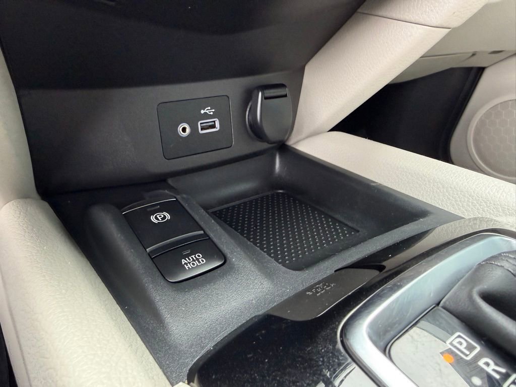 Certified 2022 Nissan Rogue Sport SL image 26