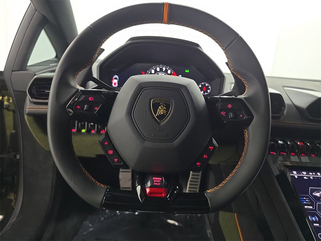 Used 2024 Lamborghini Huracan Sterrato image 14