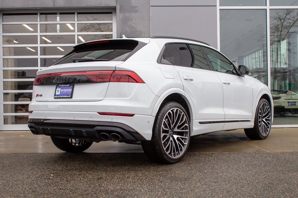 Used 2025 Audi SQ8 Premium Plus w/ 23" Wheel Package image 10