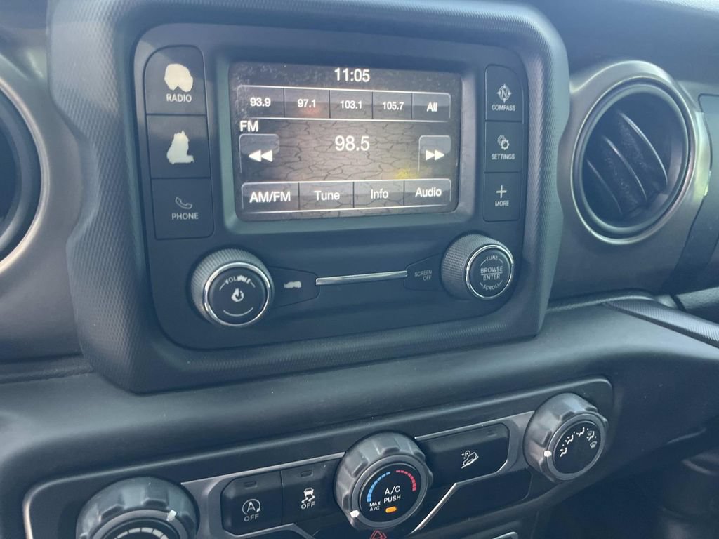 Used 2018 Jeep Wrangler Sport AWD/4WD image 15