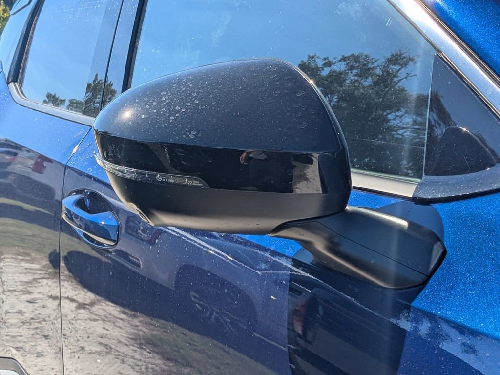 New 2026 Nissan Kicks SR w/ Illumination Package image 10