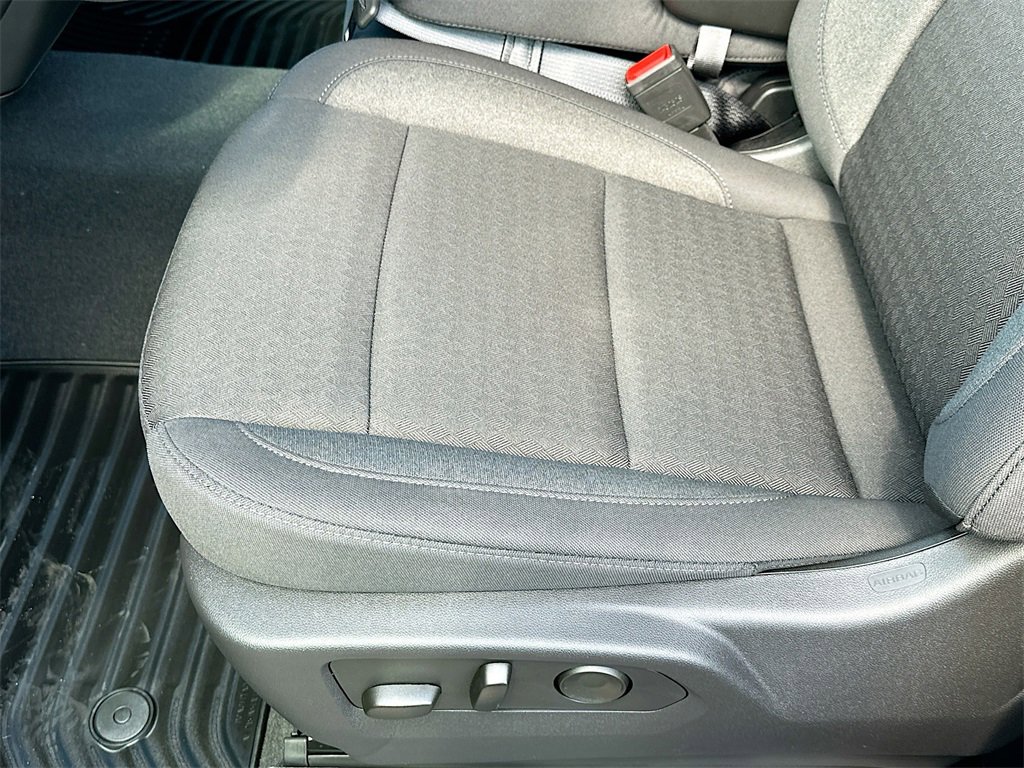 New 2025 Chevrolet Silverado 1500 Custom w/ Turbomax Blackout Package image 13