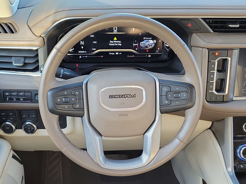 Used 2024 GMC Yukon Denali AWD/4WD image 26