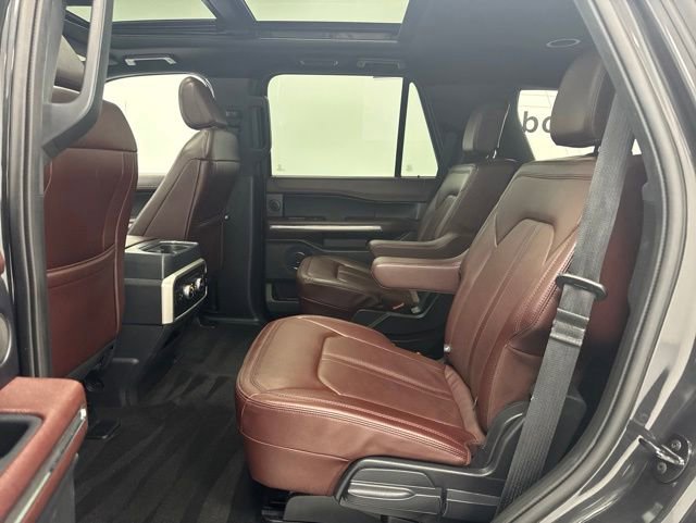 Used 2023 Ford Expedition Limited AWD/4WD image 30
