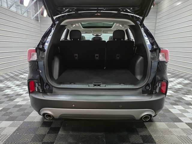 Used 2021 Ford Escape Titanium w/ Titanium Elite Package FWD image 40