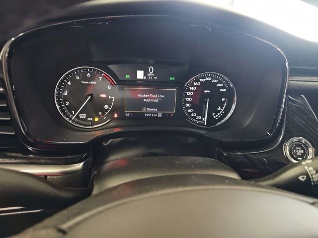 Used 2024 Cadillac XT6 Premium Luxury AWD/4WD image 16
