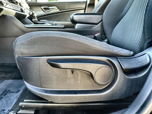 Used 2024 Kia Sportage LX image 14