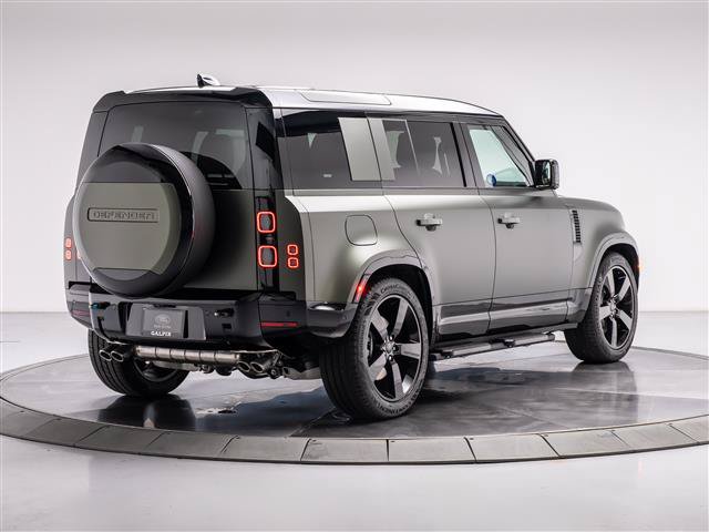 New 2026 Land Rover Defender 110 X-Dynamic SE AWD/4WD image 5