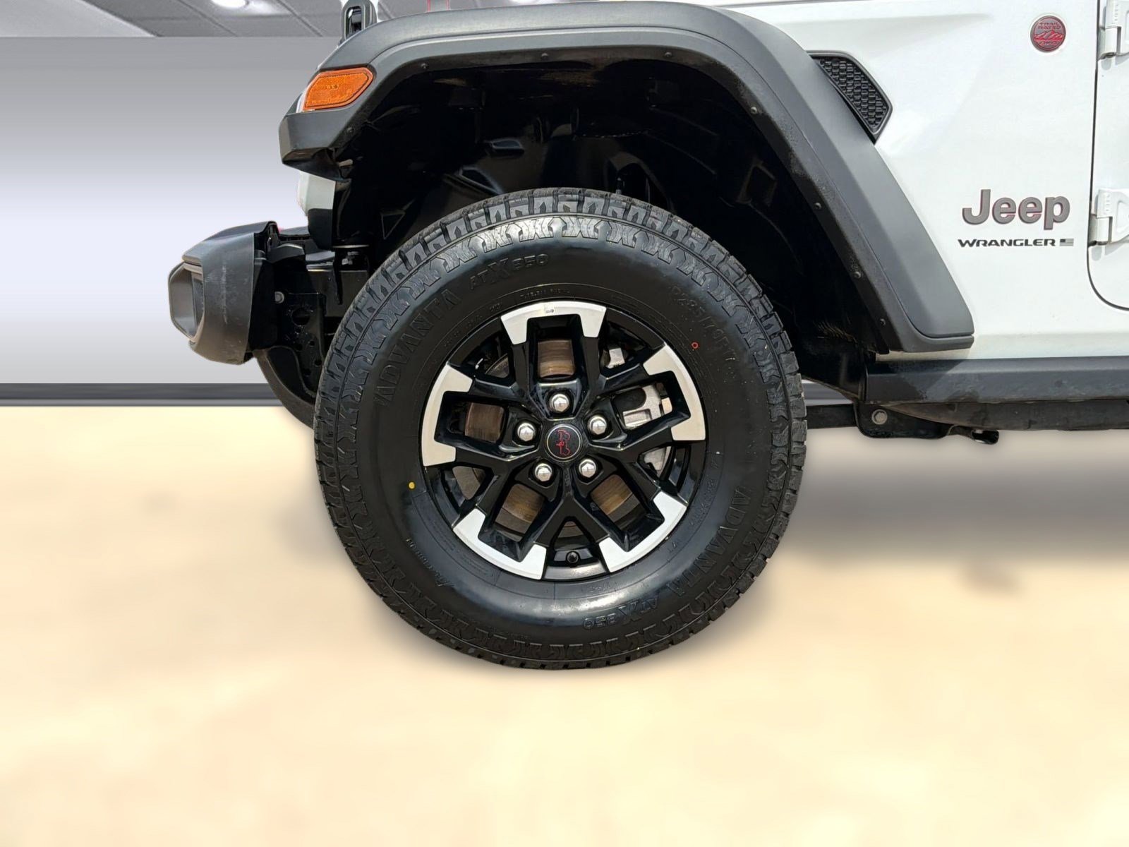 Used 2025 Jeep Wrangler Unlimited Rubicon image 10