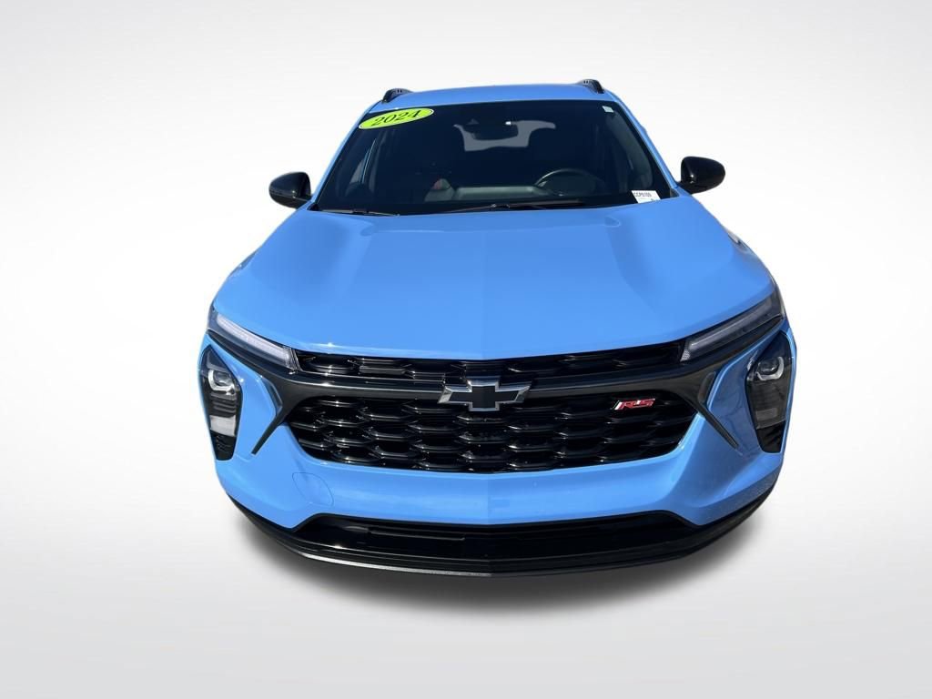 Used 2024 Chevrolet Trax RS w/ Driver Confidence Package image 9