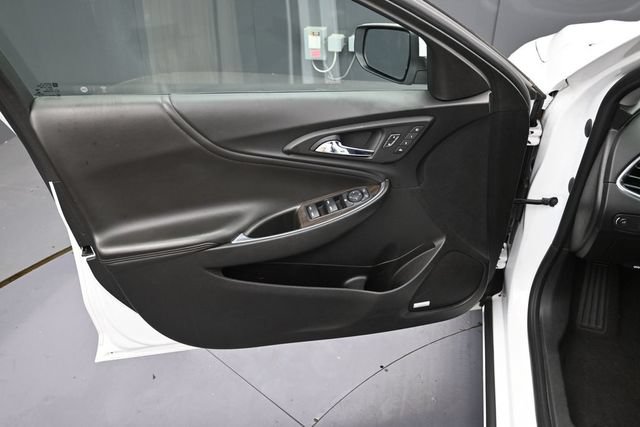 Used 2024 Chevrolet Malibu LT FWD image 16