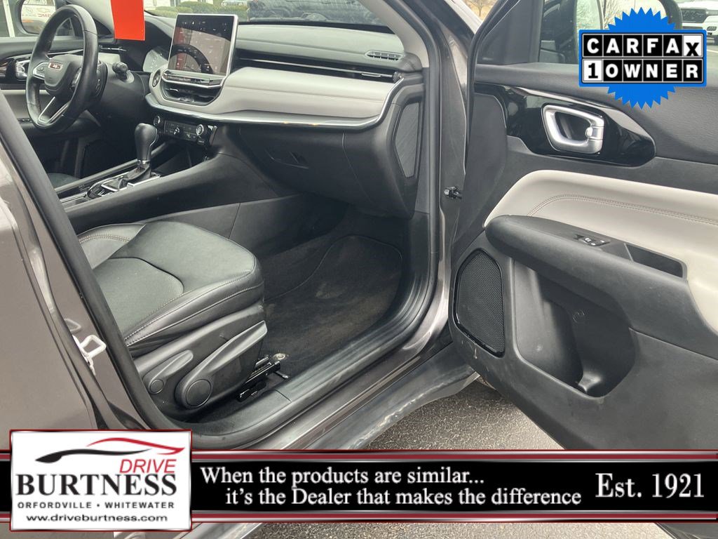 Used 2022 Jeep Compass Limited image 10