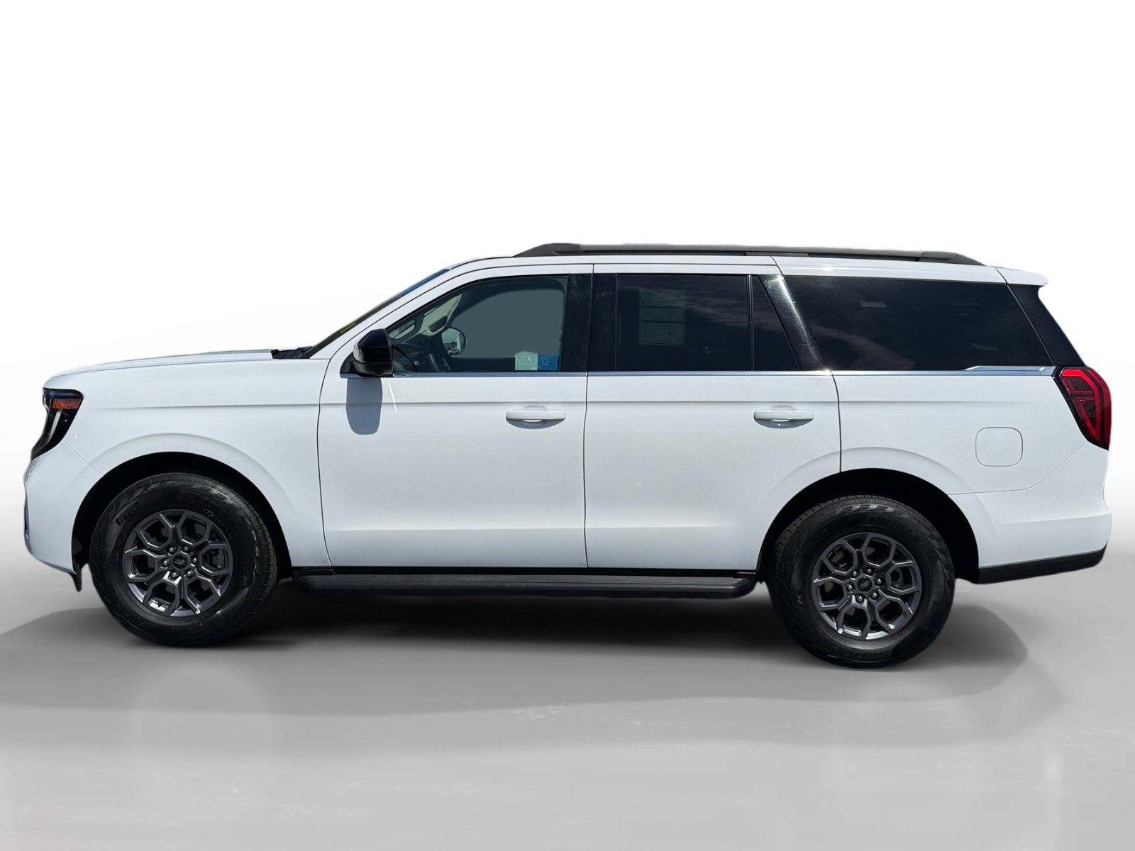 Certified 2025 Ford Expedition Active image 2