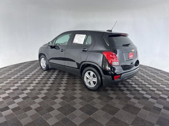 Used 2019 Chevrolet Trax LS w/ Tint and Cruise Package image 7
