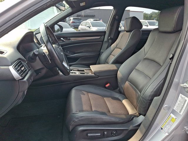 Used 2019 Honda Accord Sport image 17