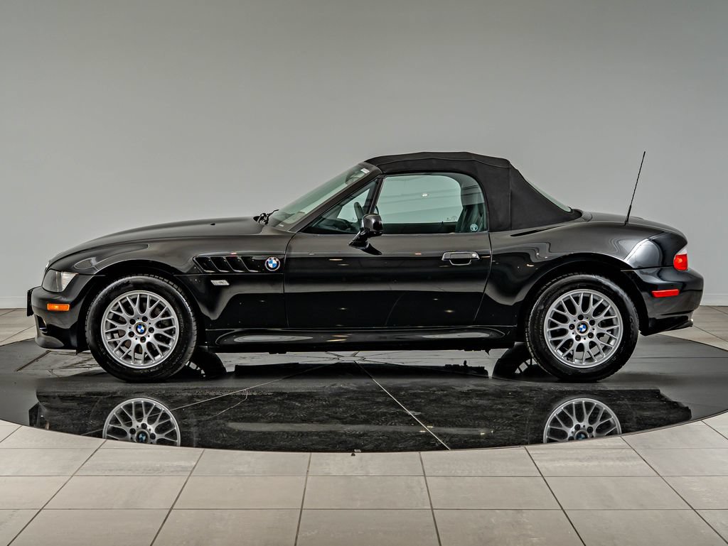 Used 2001 BMW Z3 2.5i RWD image 9