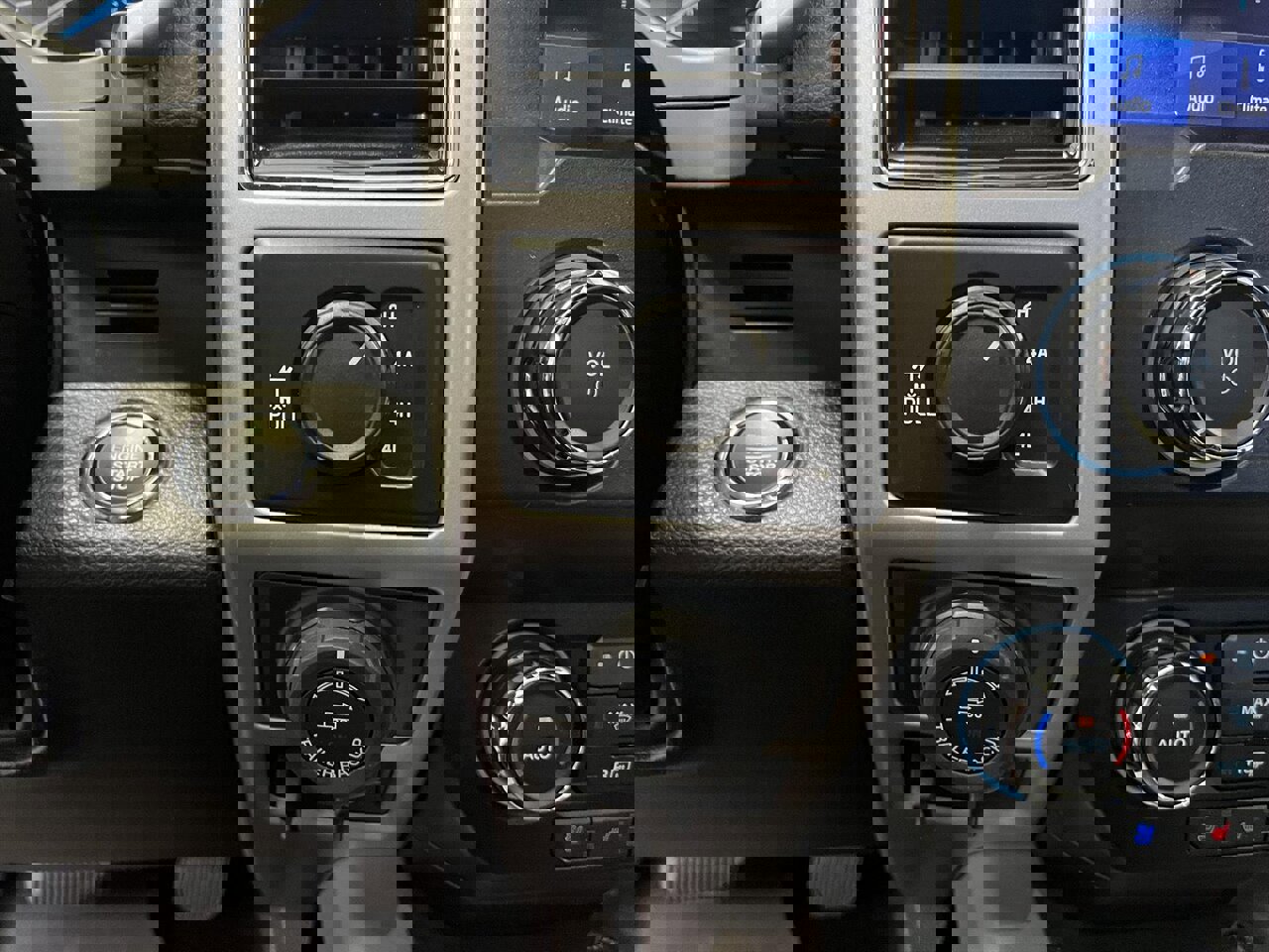 Used 2019 Ford F150 Lariat image 25