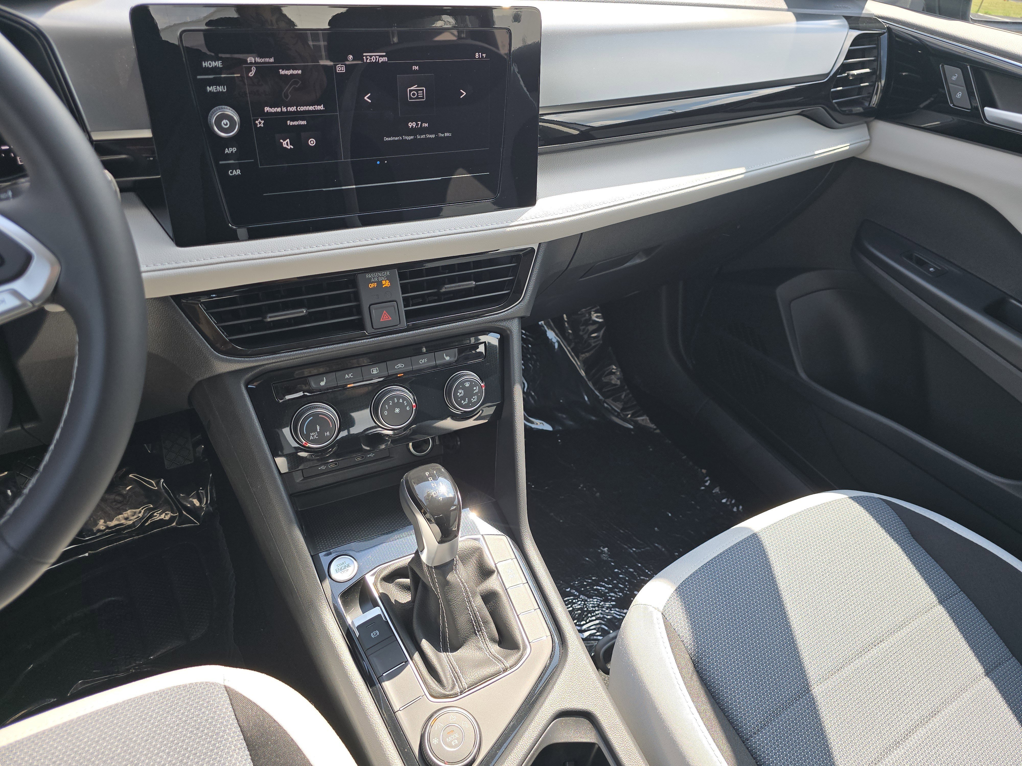 New 2025 Volkswagen Taos S image 49