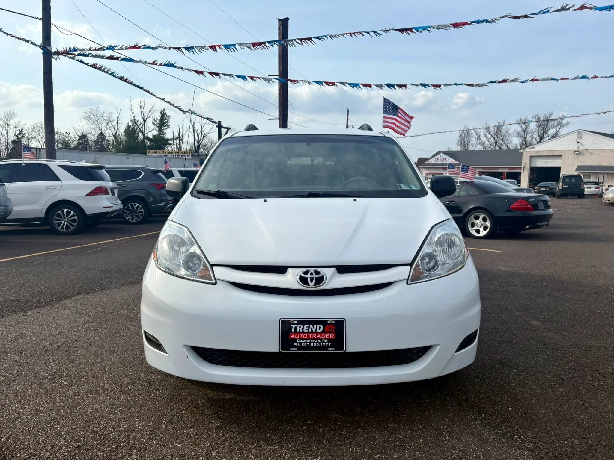 Used 2009 Toyota Sienna LE image 8