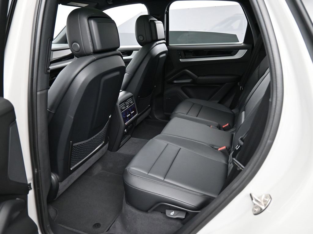 New 2026 Porsche Cayenne E-Hybrid image 26