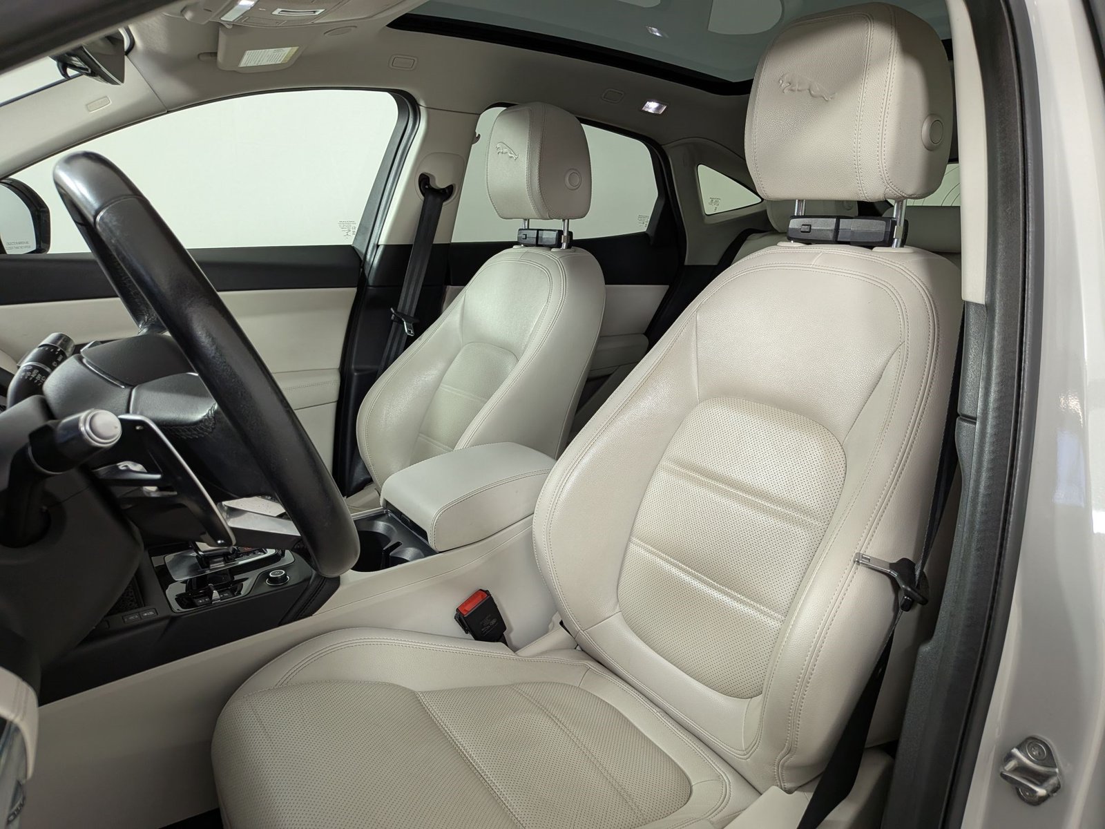 Used 2021 Jaguar E-PACE SE AWD/4WD image 5