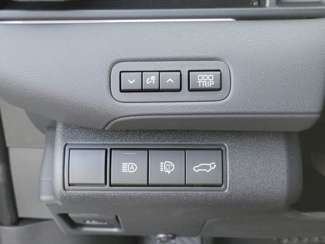 New 2026 Toyota bZ FWD image 17