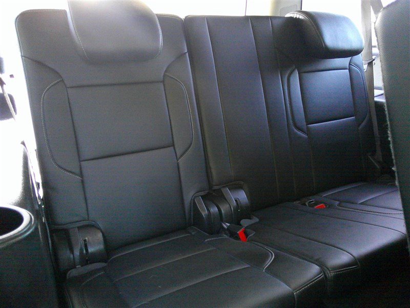 Used 2017 Chevrolet Suburban LT w/ Luxury Package image 20