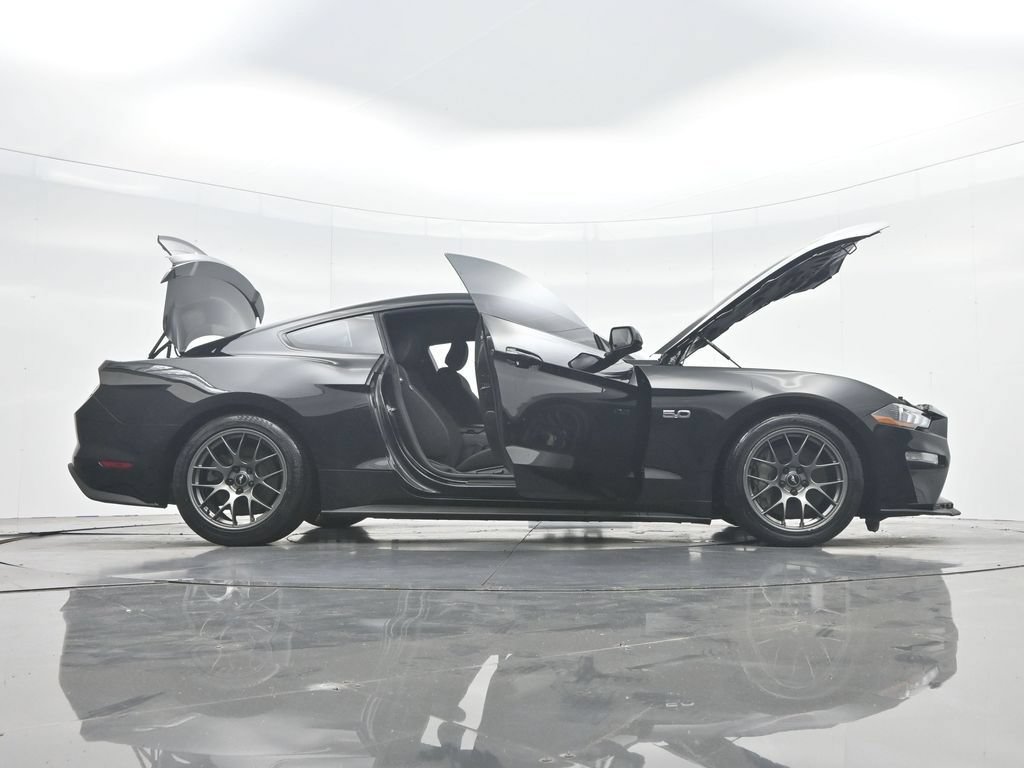 Used 2021 Ford Mustang GT w/ Enhanced Security Package RWD image 43