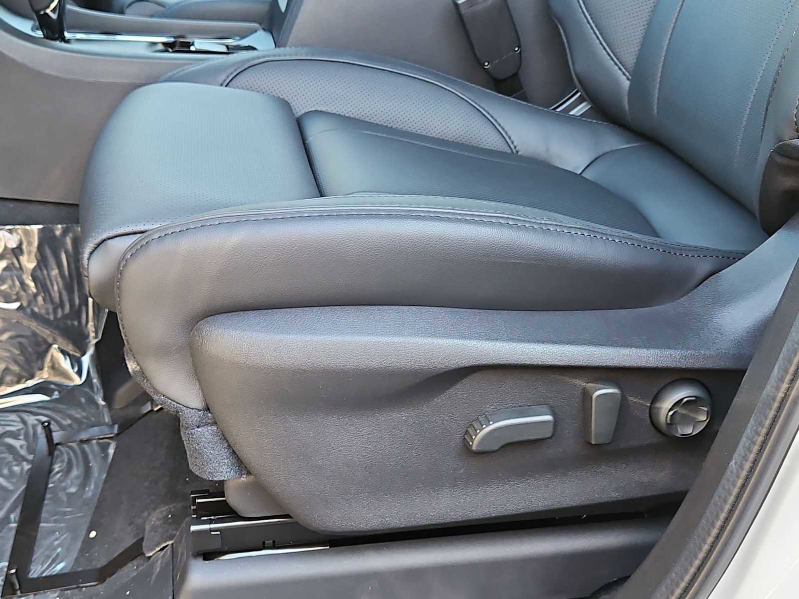 New 2025 Subaru Ascent Bronze Edition image 18