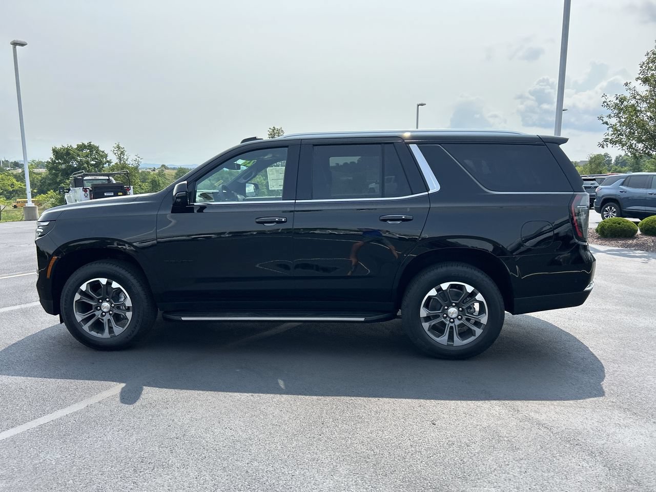 New 2026 Chevrolet Tahoe LT w/ Comfort Package AWD/4WD image 4