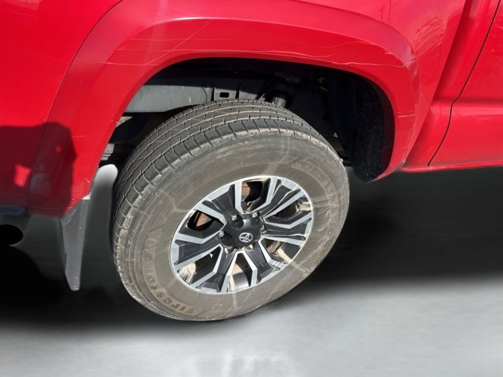 Used 2023 Toyota Tacoma TRD Sport image 14