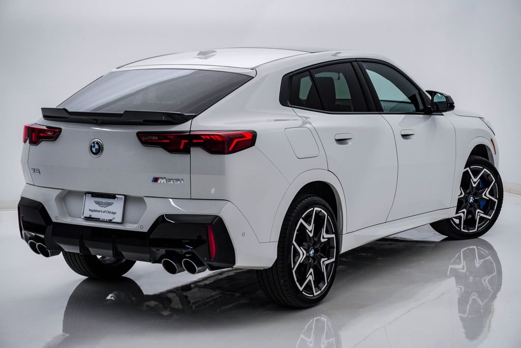 Used 2025 BMW X2 M35i w/ Premium Package image 11