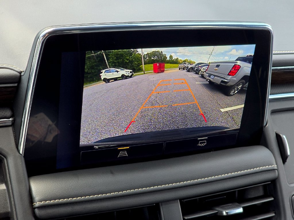 Used 2024 Chevrolet Tahoe Premier AWD/4WD image 5