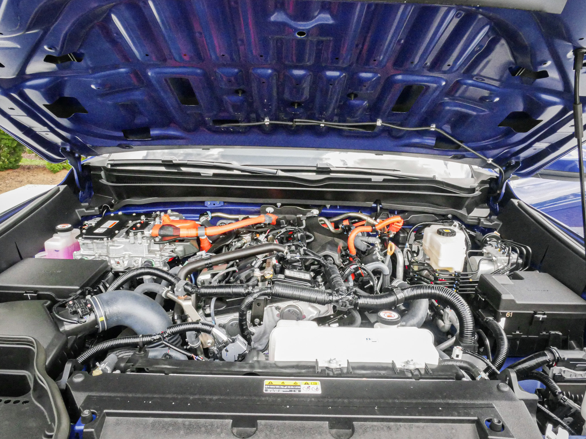 Used 2025 Toyota Tacoma TRD Sport AWD/4WD image 33