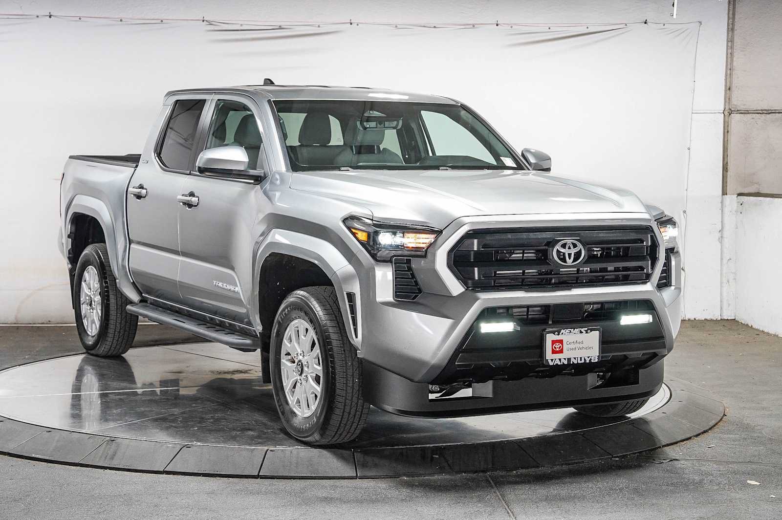 Certified 2024 Toyota Tacoma SR5 RWD image 5