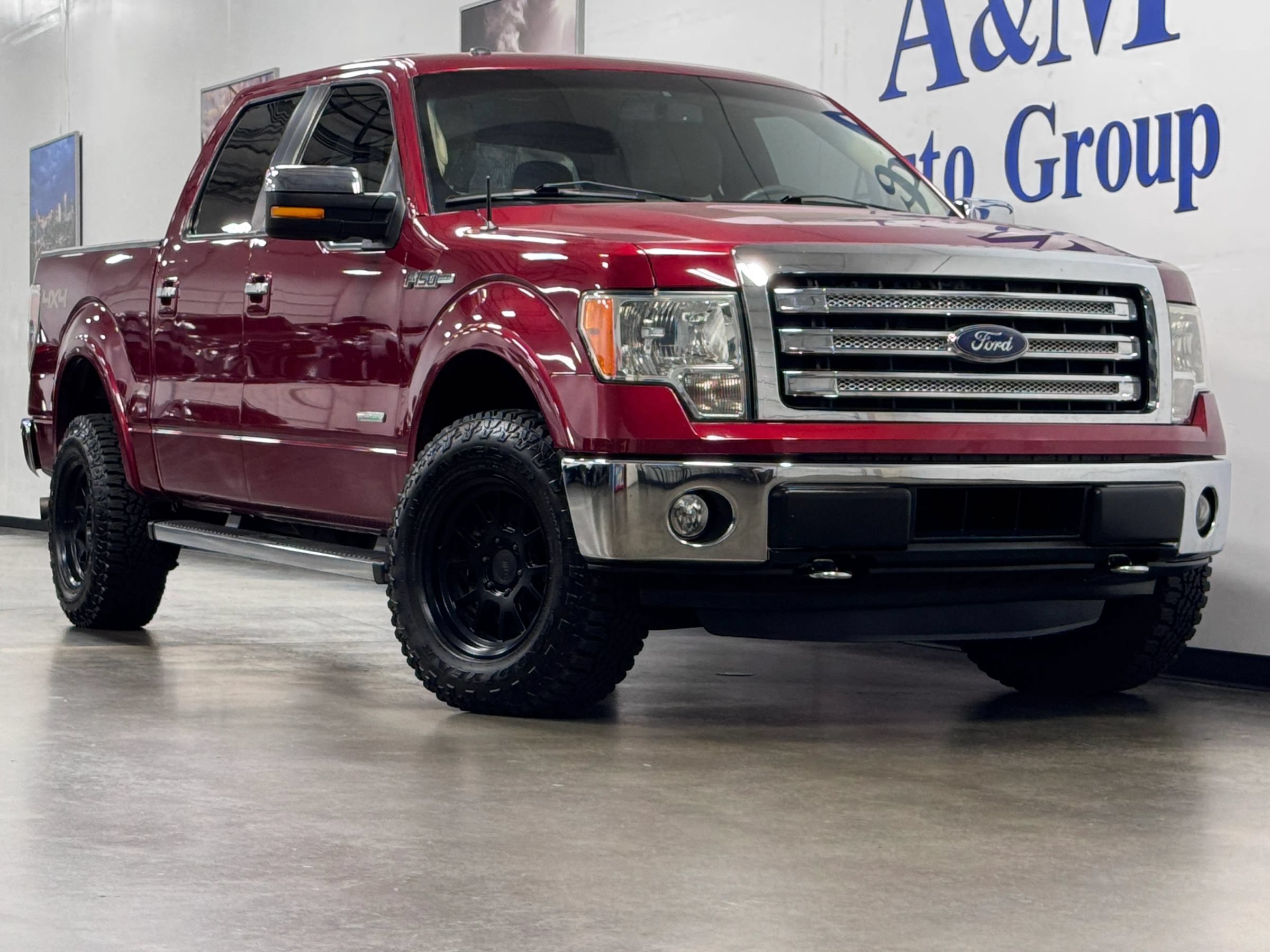 Used 2014 Ford F150 Lariat w/ Lariat Chrome Package