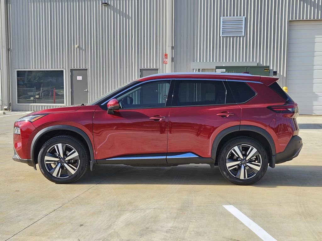 Used 2023 Nissan Rogue SL image 4