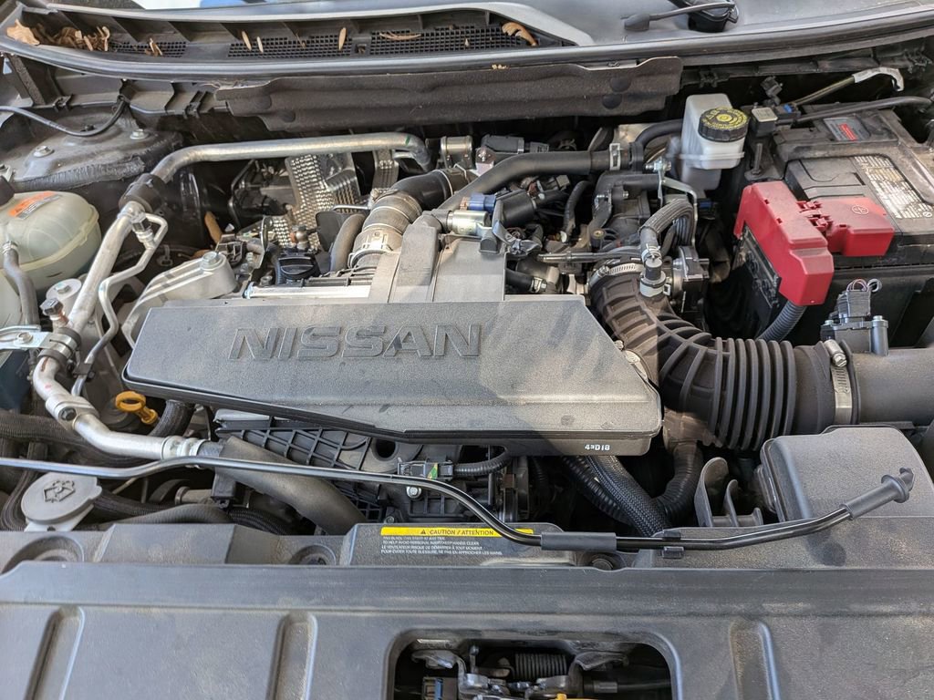 Used 2024 Nissan Rogue S AWD/4WD image 31