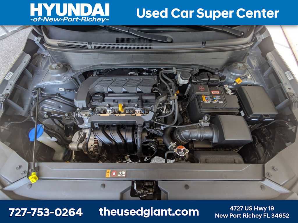 Used 2023 Hyundai Venue Limited image 13
