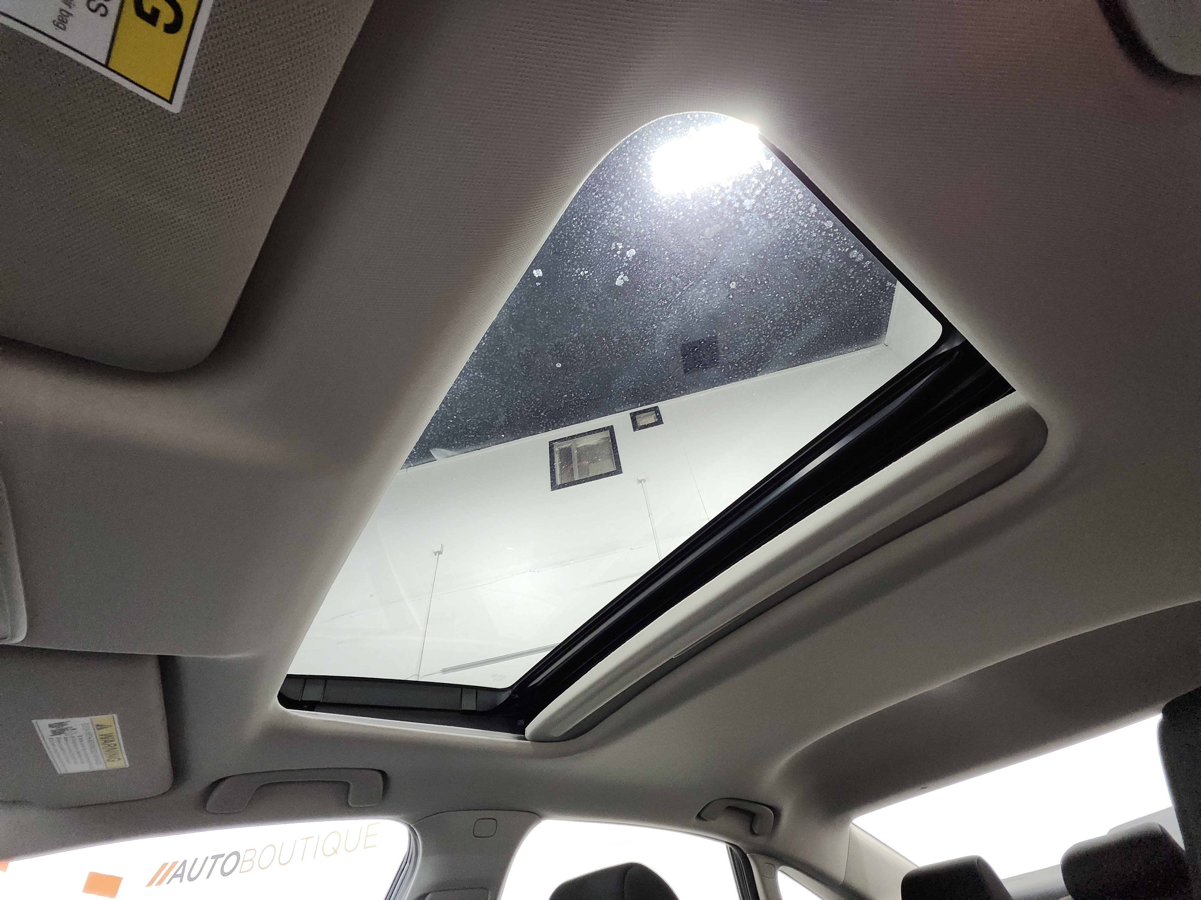 Used 2022 Honda Civic EX image 2