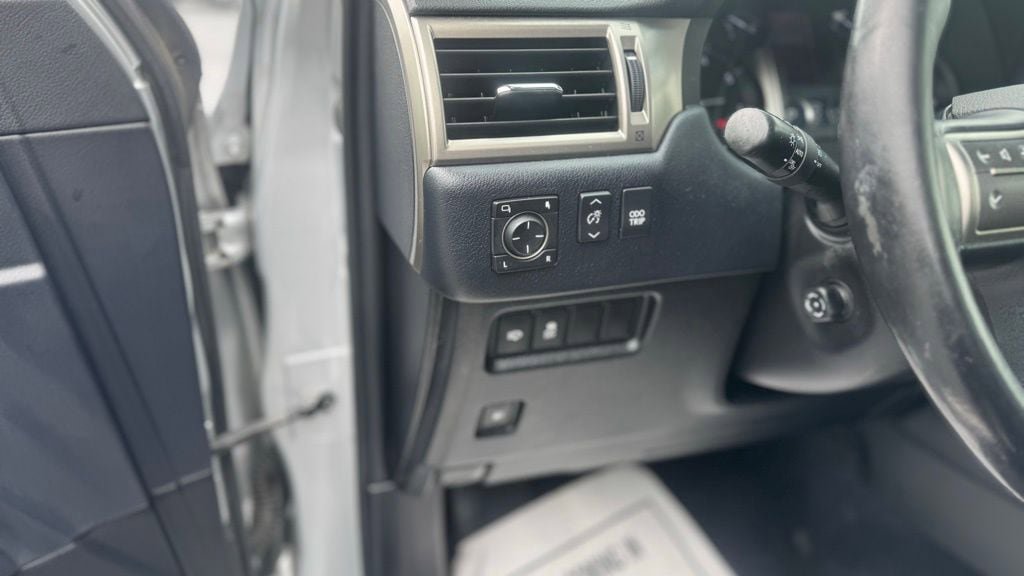 Used 2019 Lexus GX 460 Premium AWD/4WD image 19