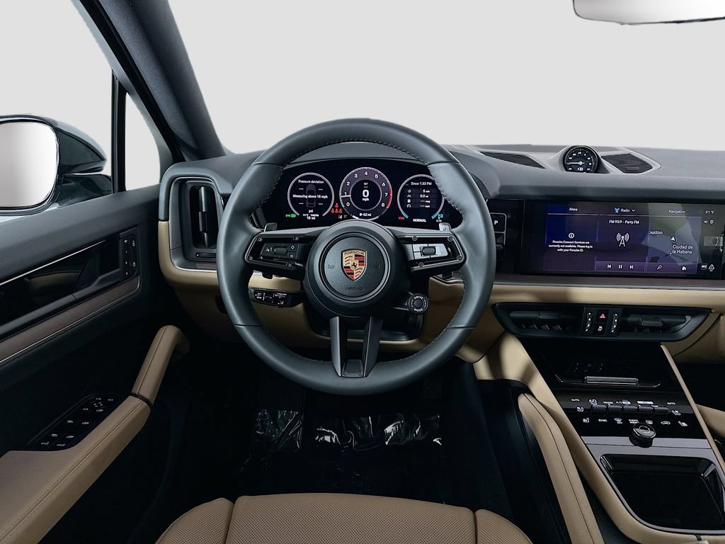 New 2026 Porsche Cayenne Coupe AWD/4WD image 24