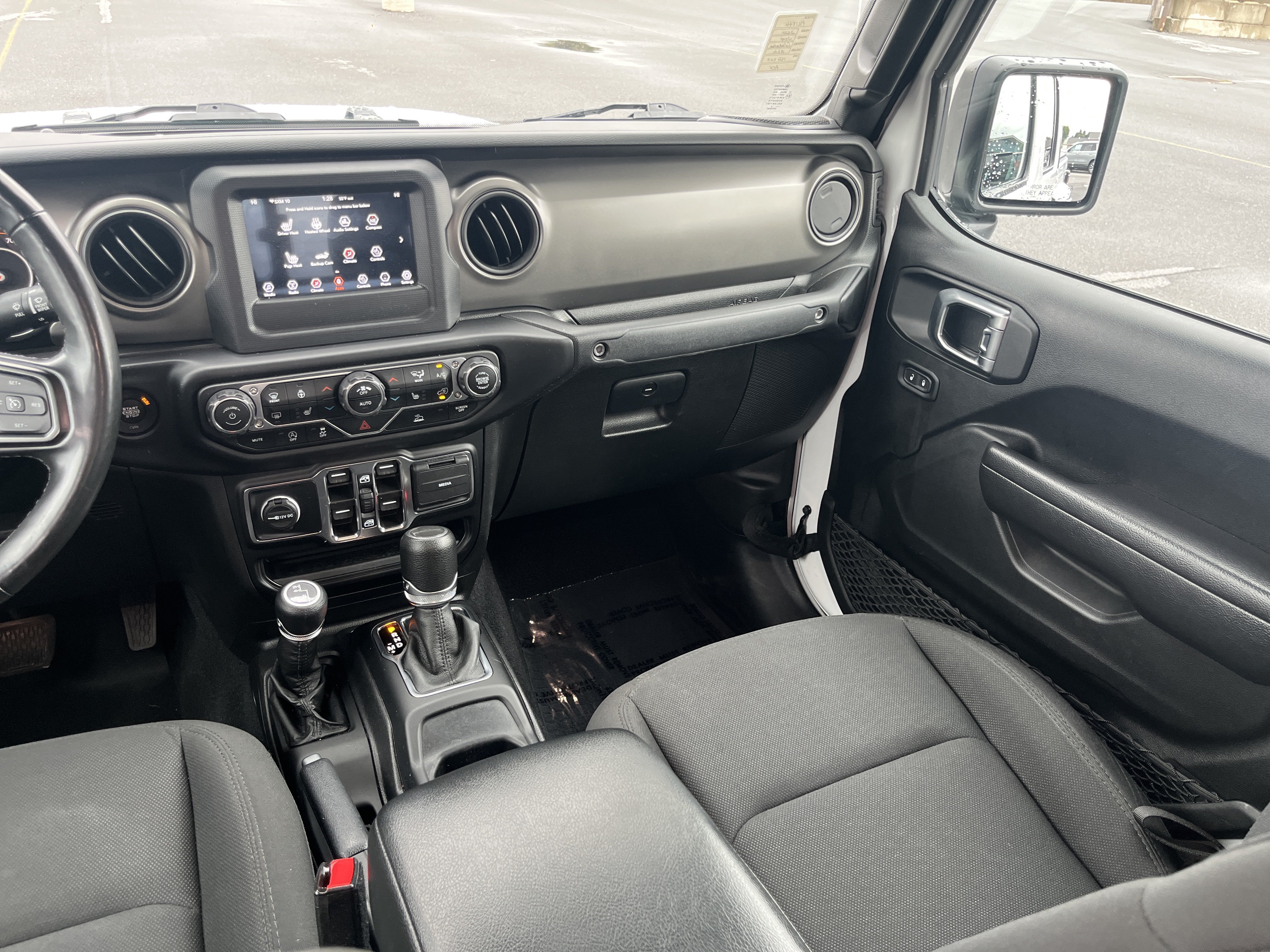 Used 2022 Jeep Gladiator Sport AWD/4WD image 7