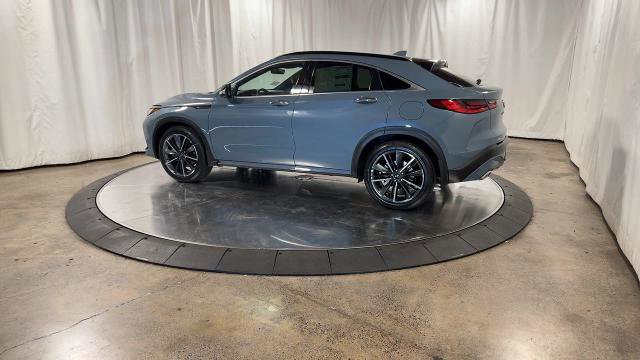 Certified 2025 INFINITI QX55 Luxe w/ Cargo Package image 6