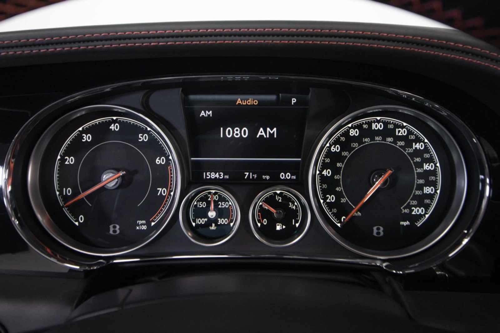 Used 2018 Bentley Continental GT image 26