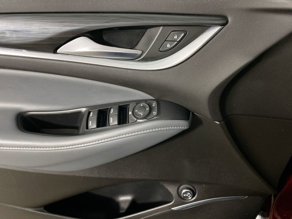 Used 2021 Buick Enclave Essence w/ Sound and Sites Package image 13