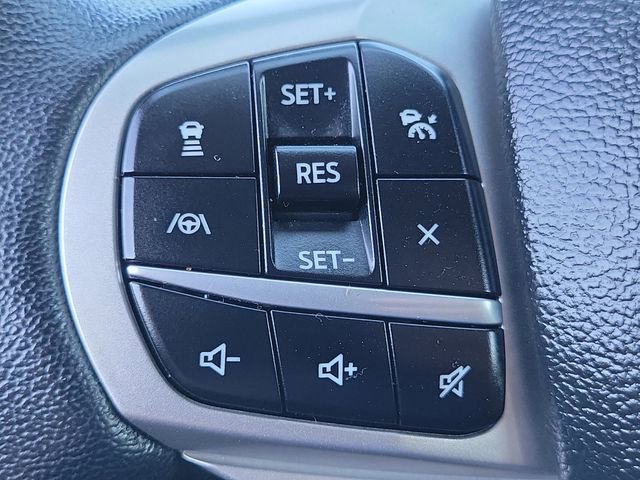 Certified 2023 Ford Explorer XLT w/ Equipment Group 202A image 8