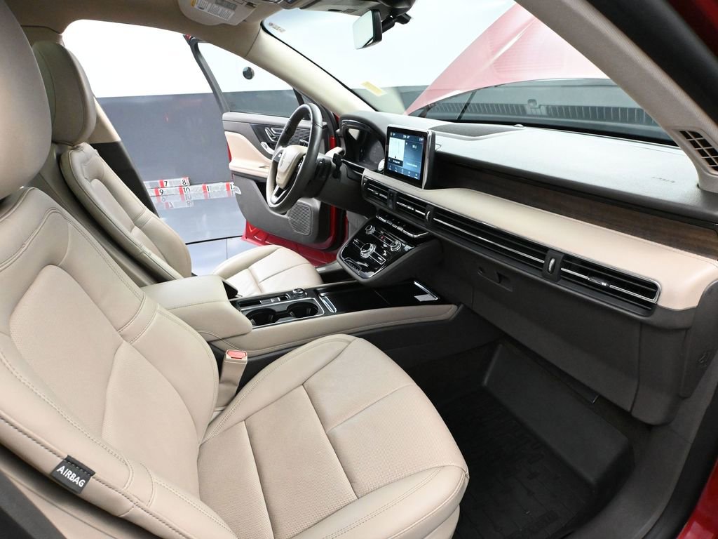 Used 2022 Lincoln Corsair Reserve w/ Equipment Group 201A image 55