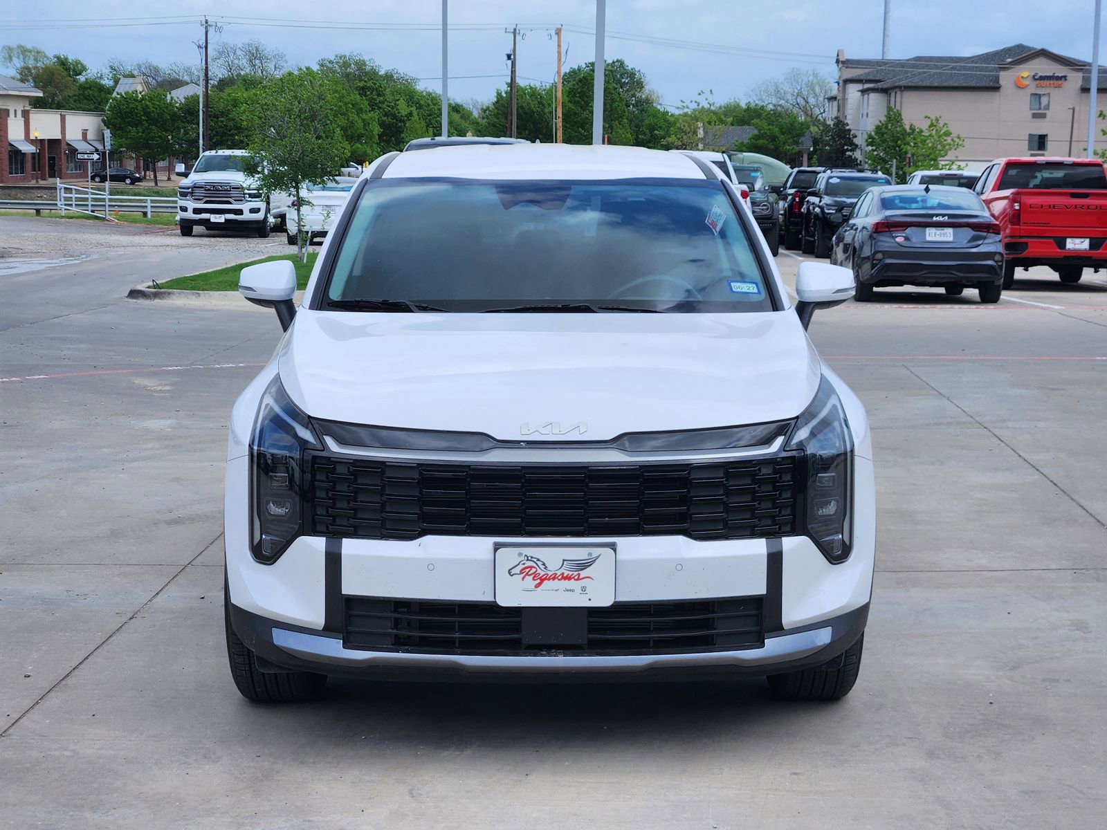 Used 2026 Kia Sportage EX image 6