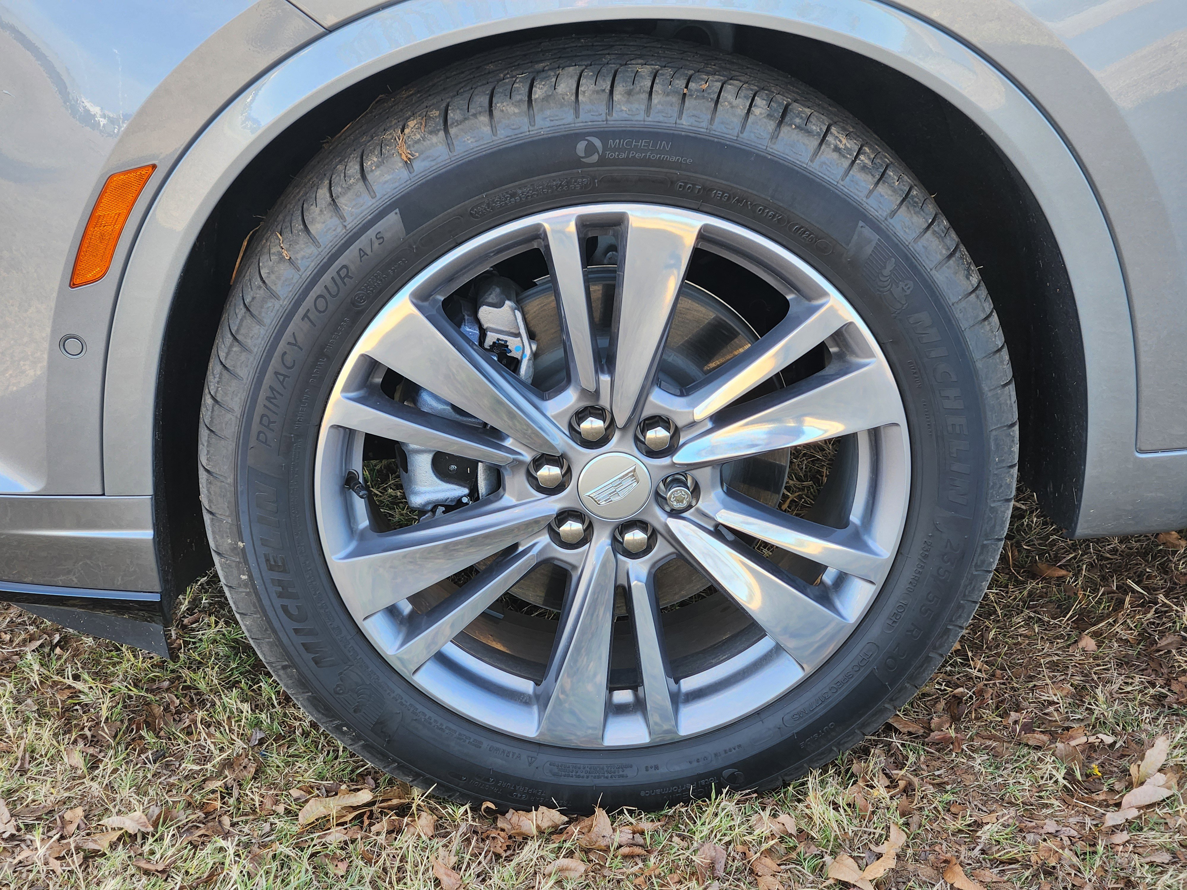 Used 2025 Cadillac XT6 Premium Luxury w/ Technology Package image 12